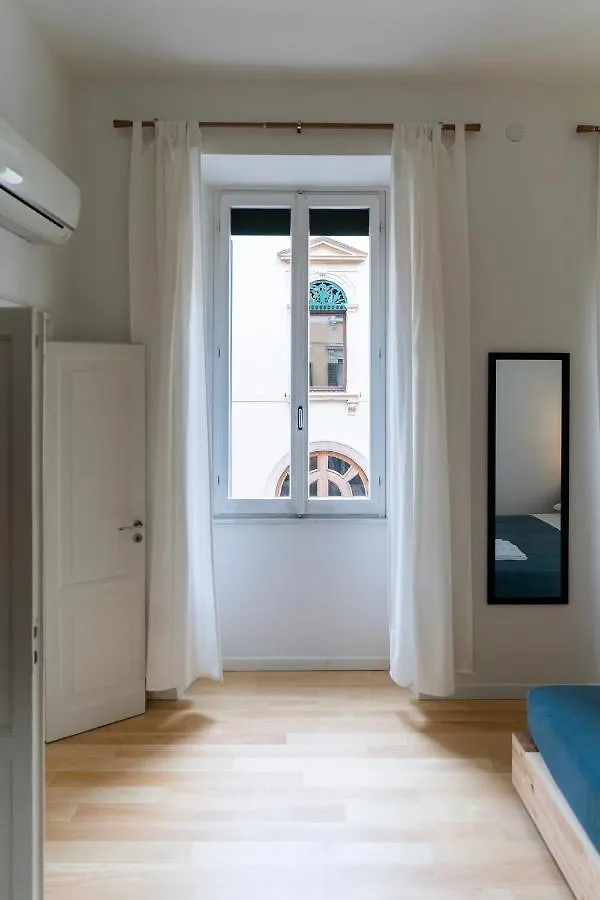 Residenza Leoncino Otel Verona 0*,