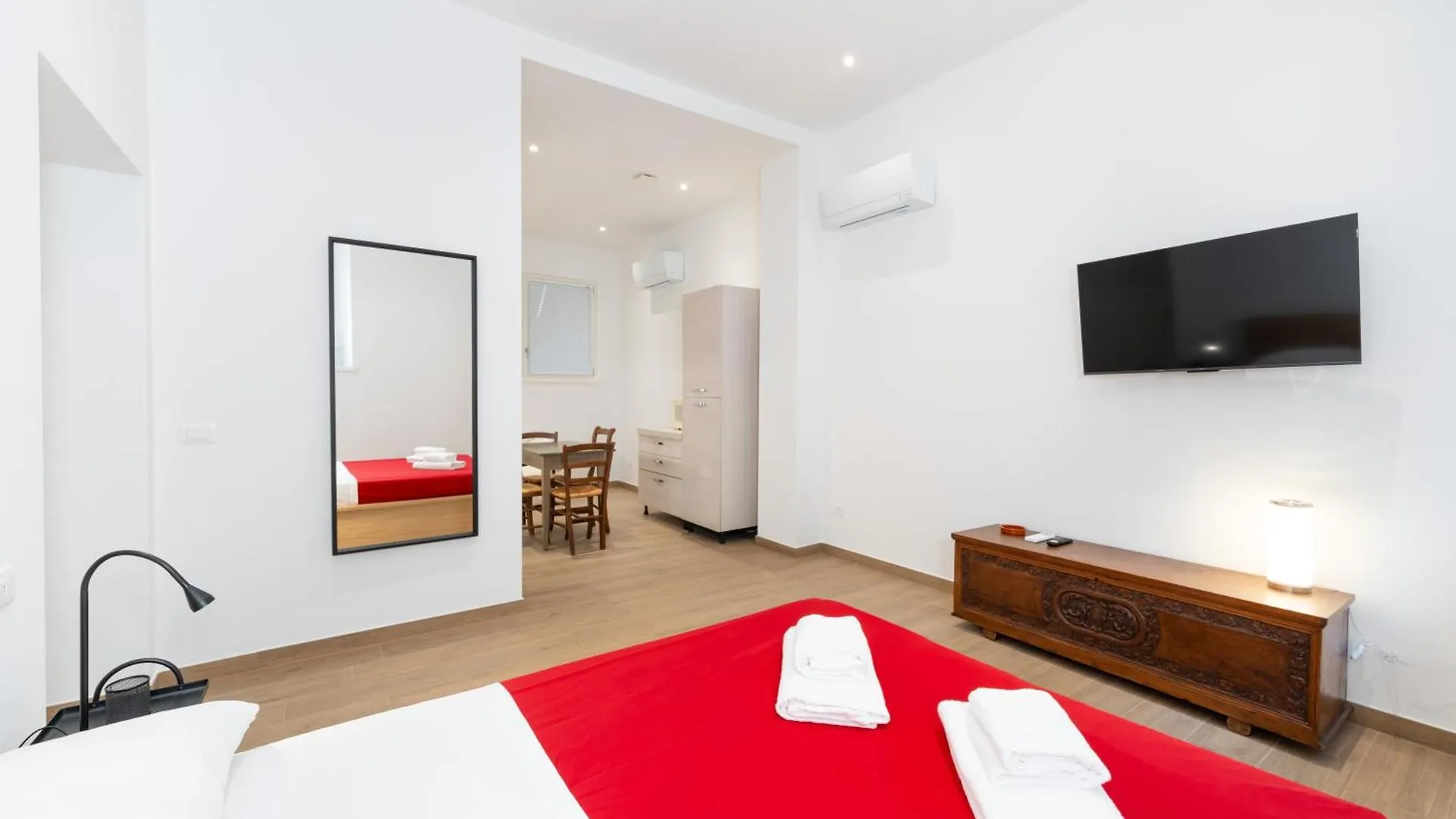 Residenza Leoncino Otel Verona İtalya