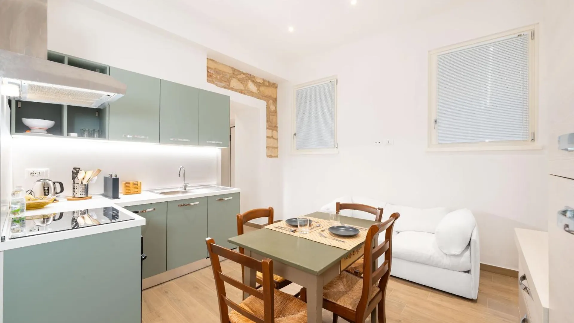 Konukevi Residenza Leoncino Otel Verona